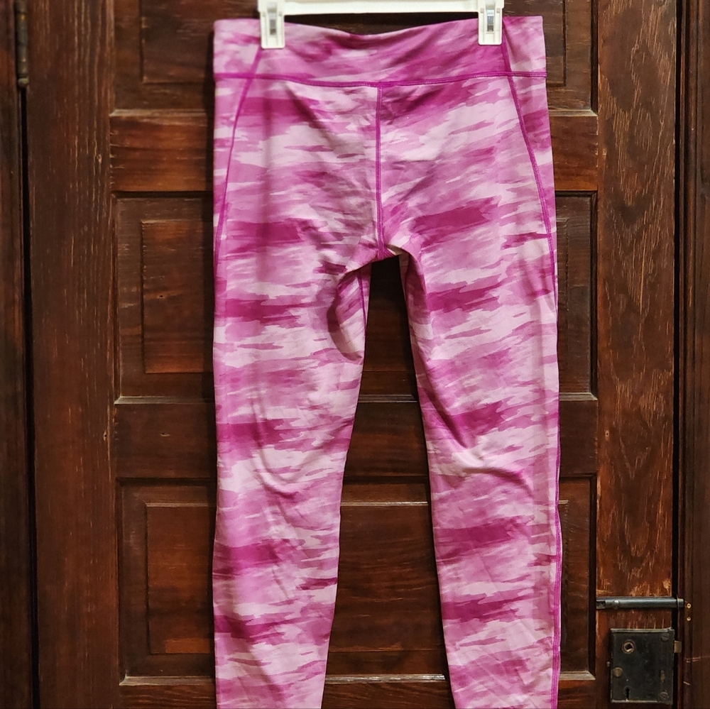 Under Armour Fuschia Camouflage Full Length Leggings Cold Gear Size XL - Picture 4 of 13